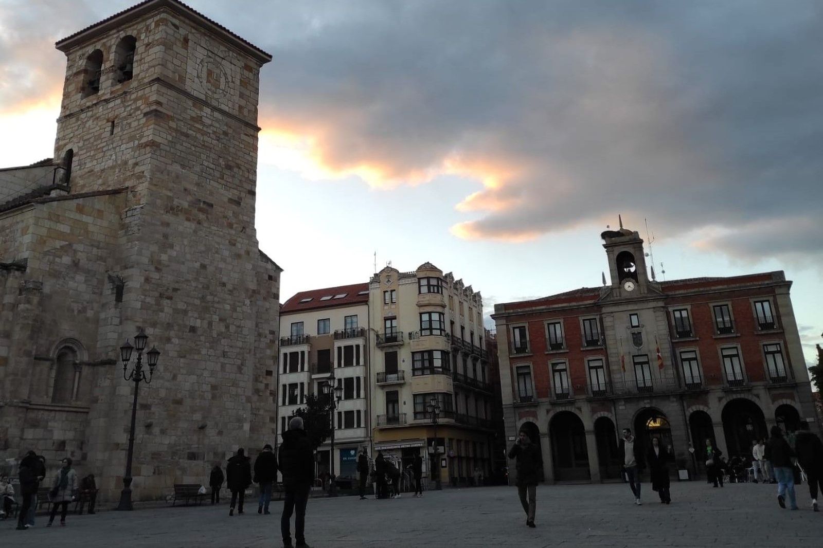 Nubes Zamora Plaza Mayor