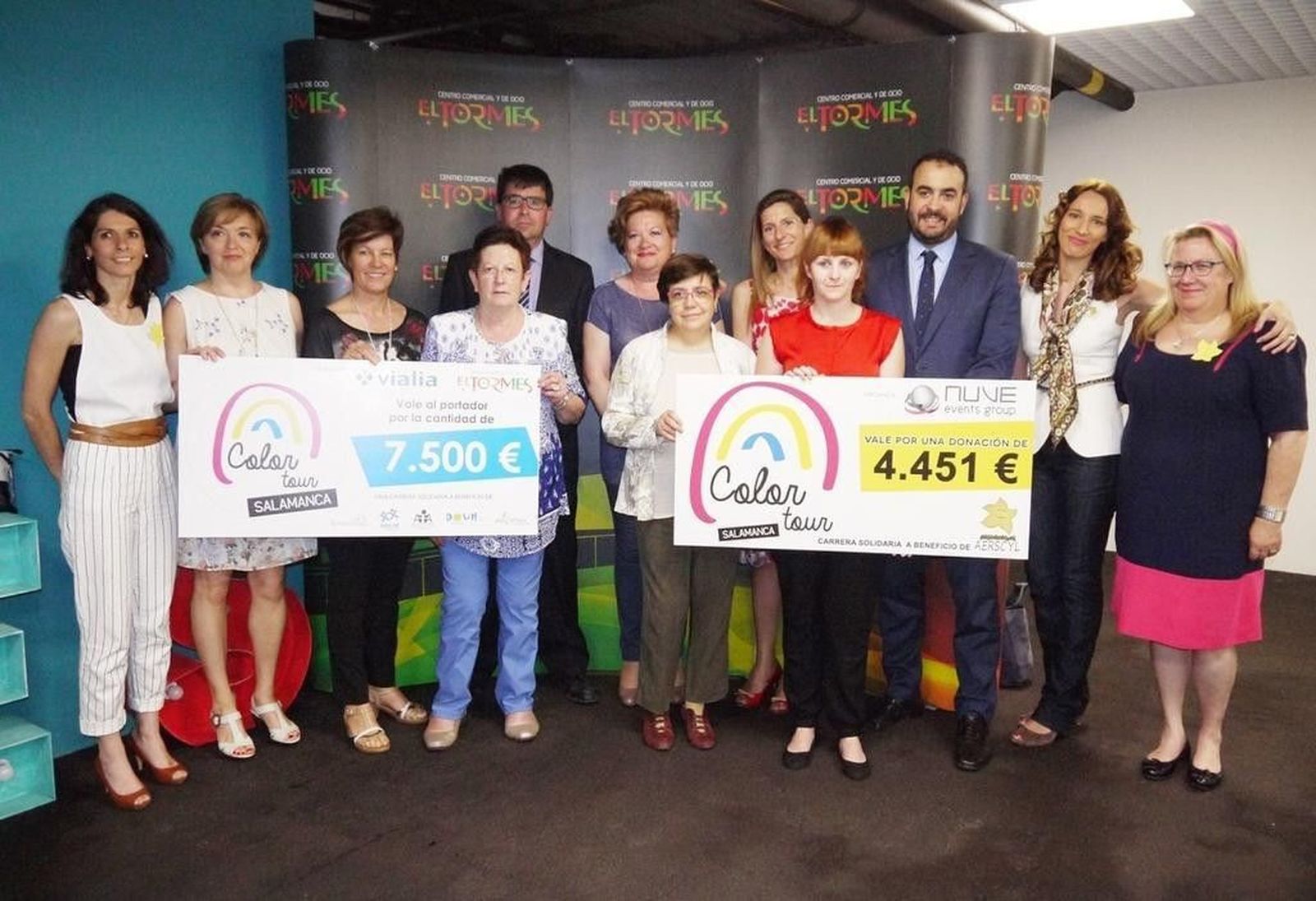 El Tormes y Vialia entregan 7.500 euros tras la Color Tour