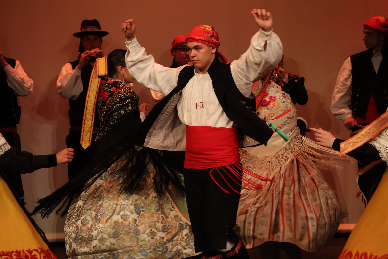 el-bolero-en-el-teatro-principal-12