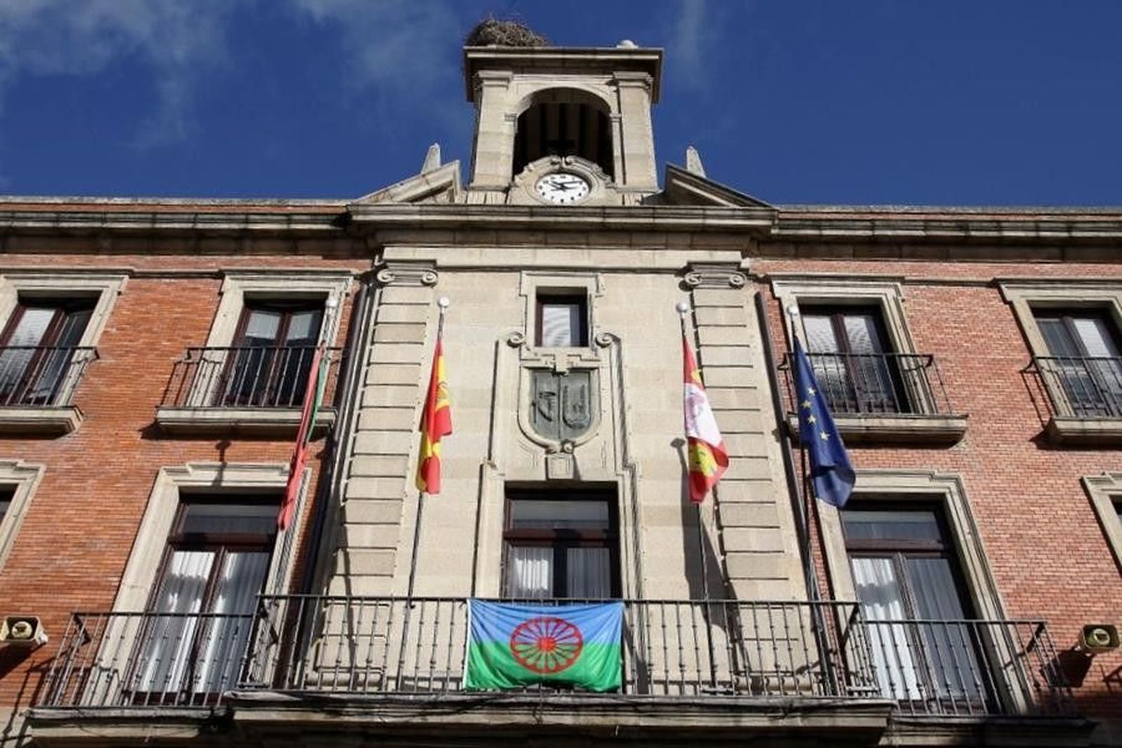 Bandera Pueblo Gitano 2 (Copy)