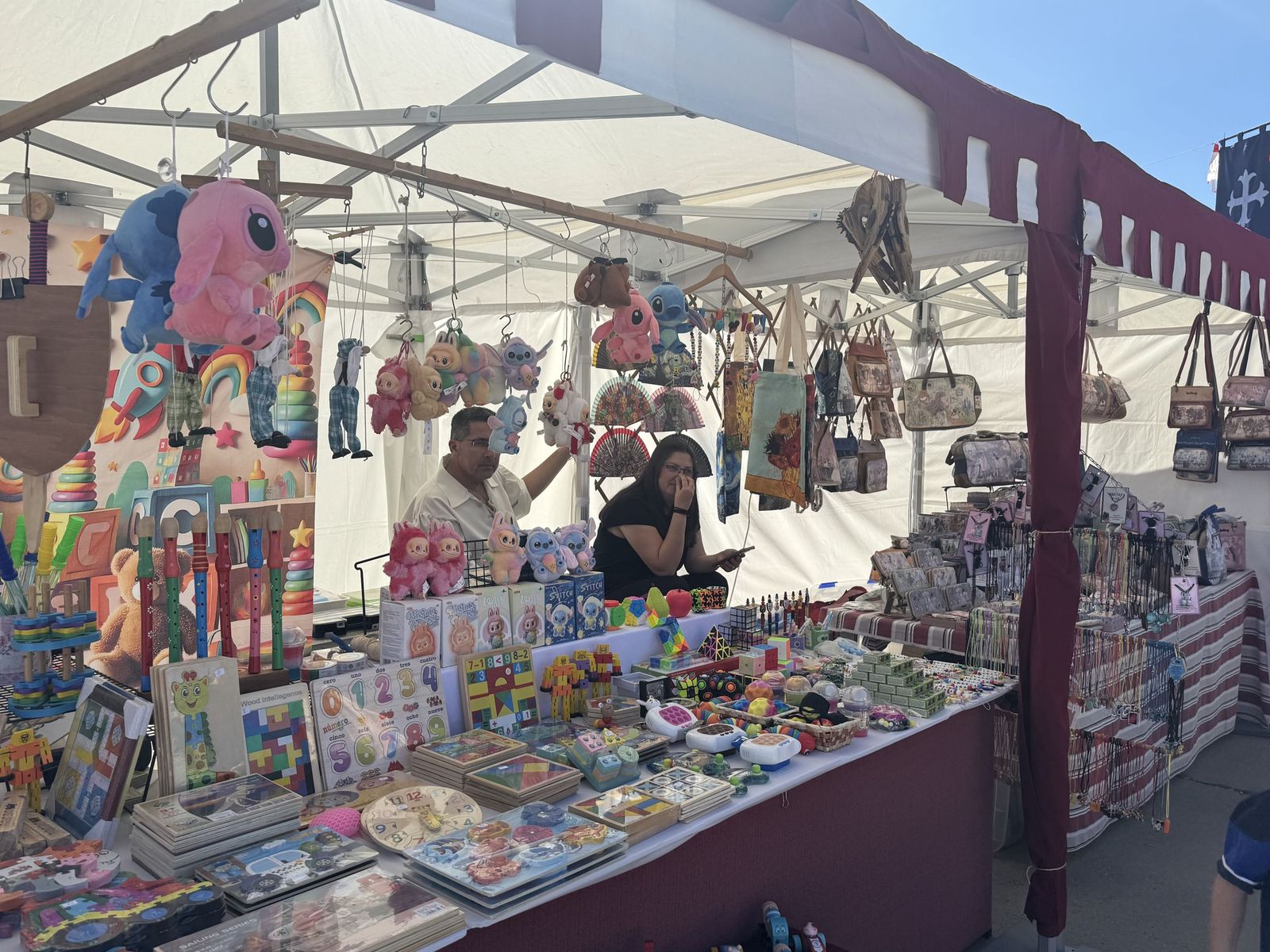 Vísperas nupciales apertura mercado en Aldeatejada