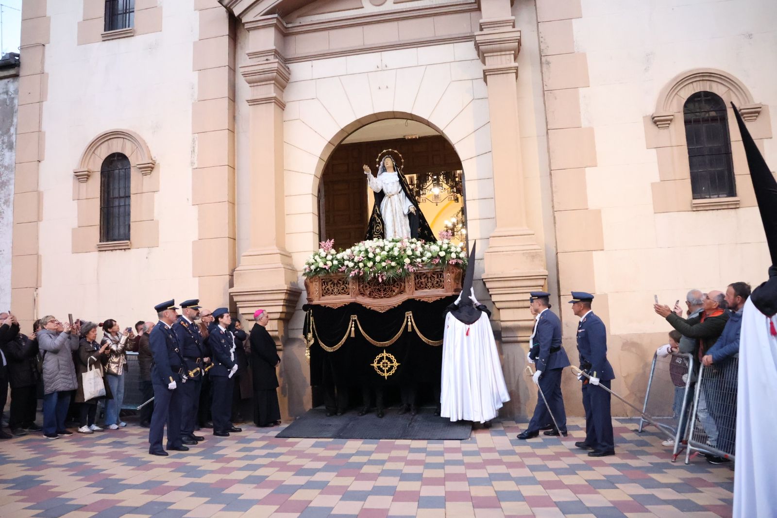 GALERÍA | Revive en imágenes la procesión de Jesús en su Tercera Caída
