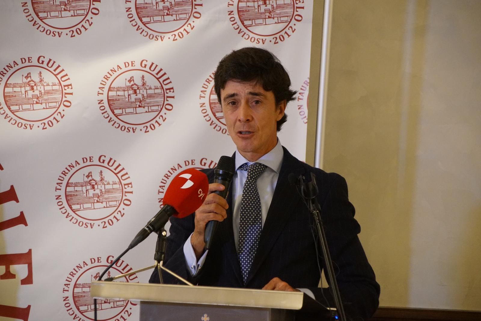 entrega-de-trofeos-x-gala-taurina-de-guijuelo-2023-fotos-juanes-3