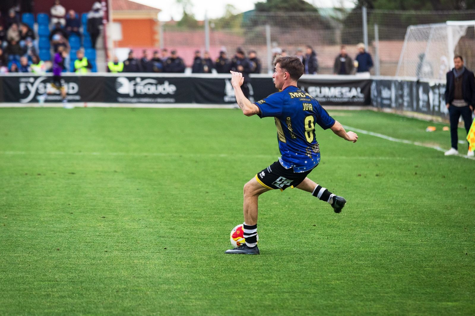 Unionistas – Ponferradina. Estadio Reina Sofía