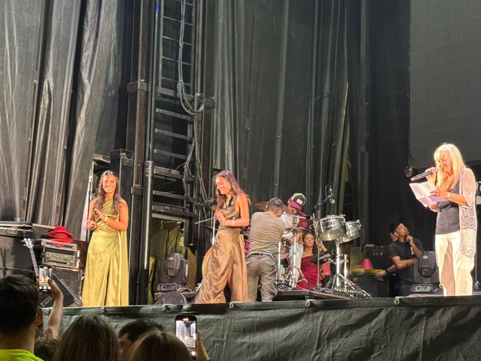 Coronación reina y damas y en Aldeadávila de la Ribera 2025