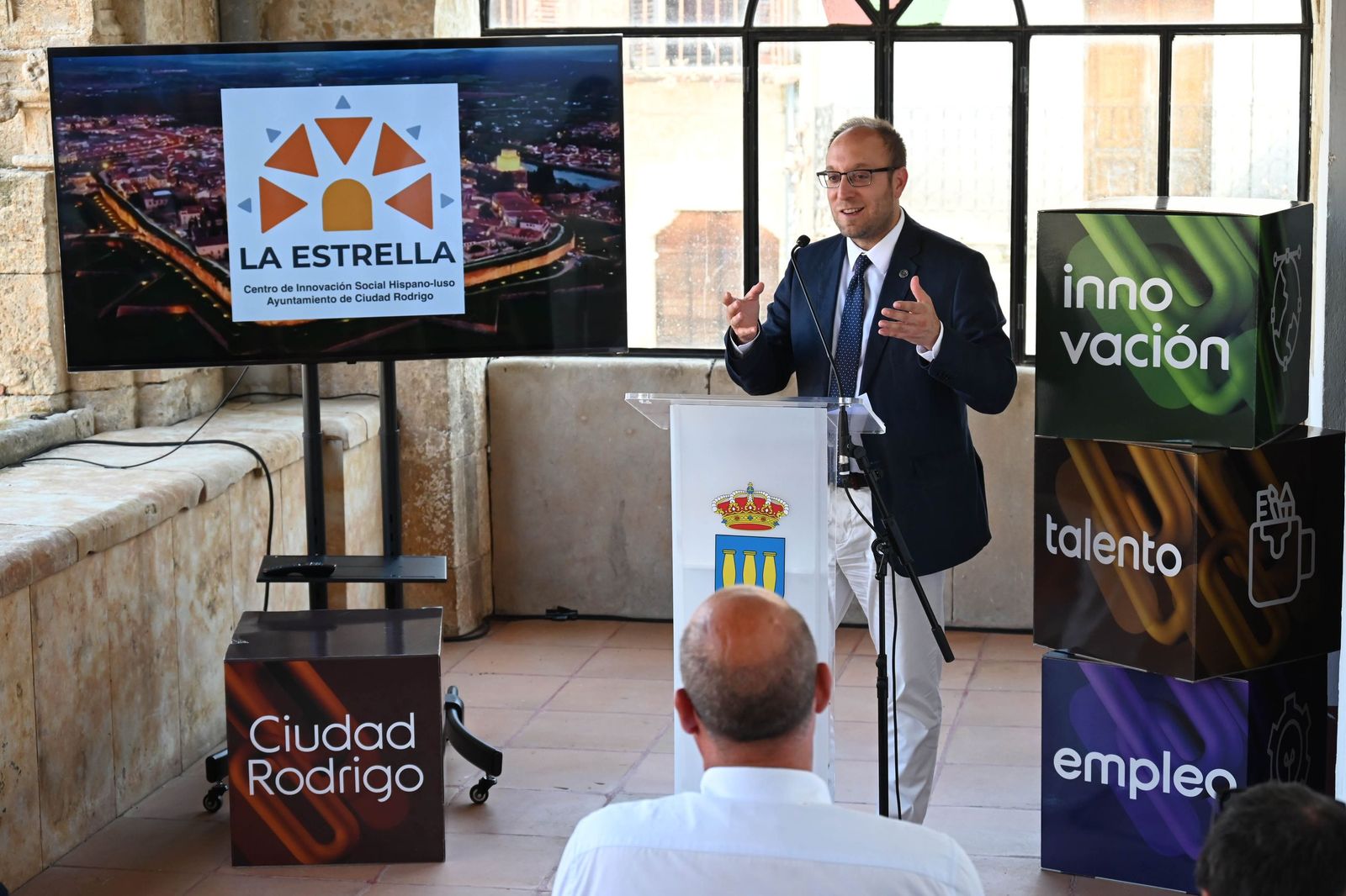 Marcos Iglesias presenta el nuevo centro de innovación social Hispano Luso 'La estrella'
