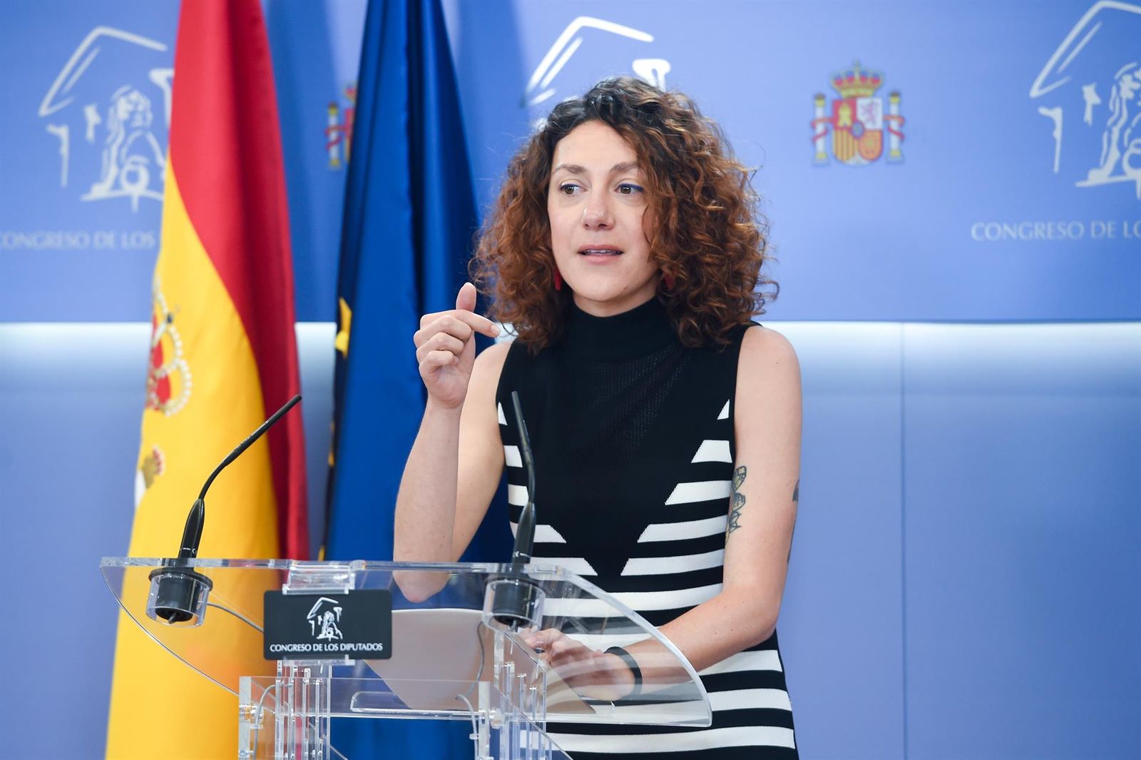 La portavoz de Sumar en el Congreso Aina Vidal durante una rueda de prensa anterior a la Junta de Portavoces, en el Congreso de los Diputados. EP