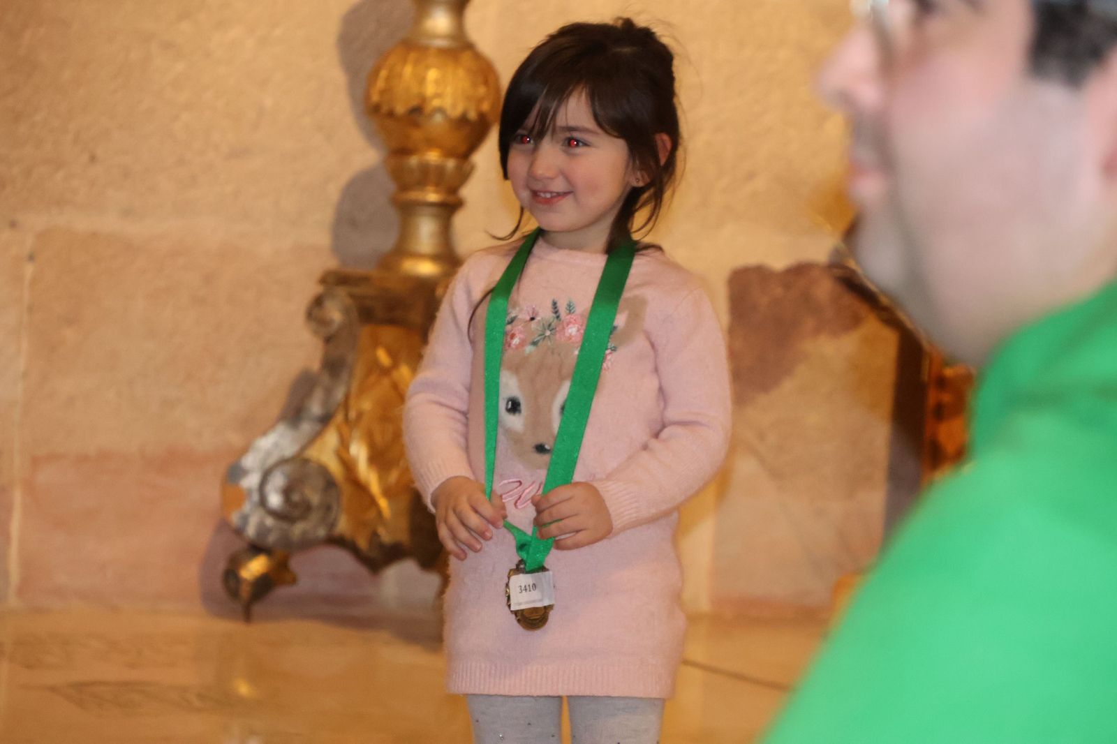 GALERÍA | La Cofradía de la Virgen de la Esperanza da la bienvenida a sus nuevas incorporaciones