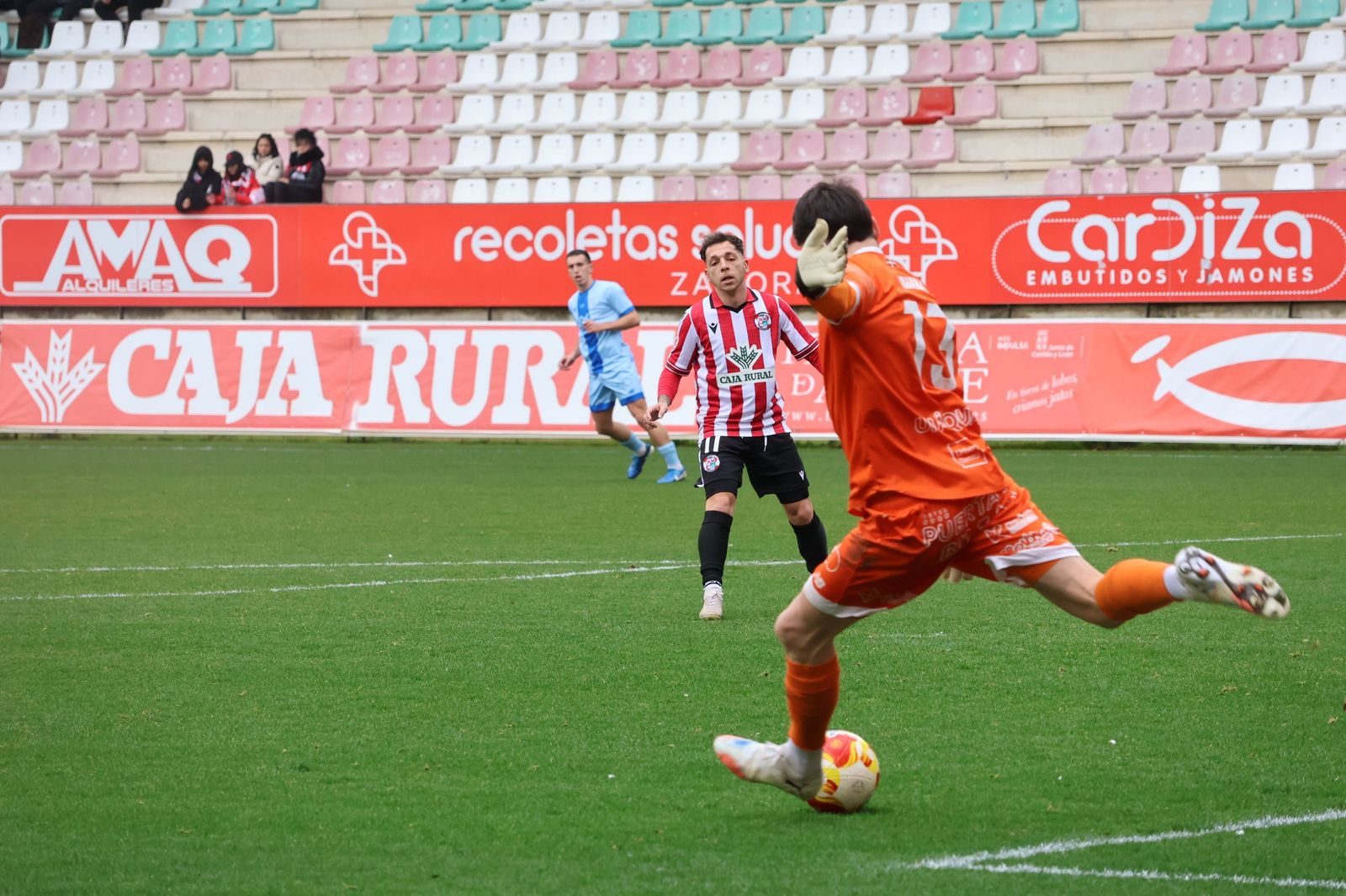 Zamora CF - Barakaldo (46).JPG