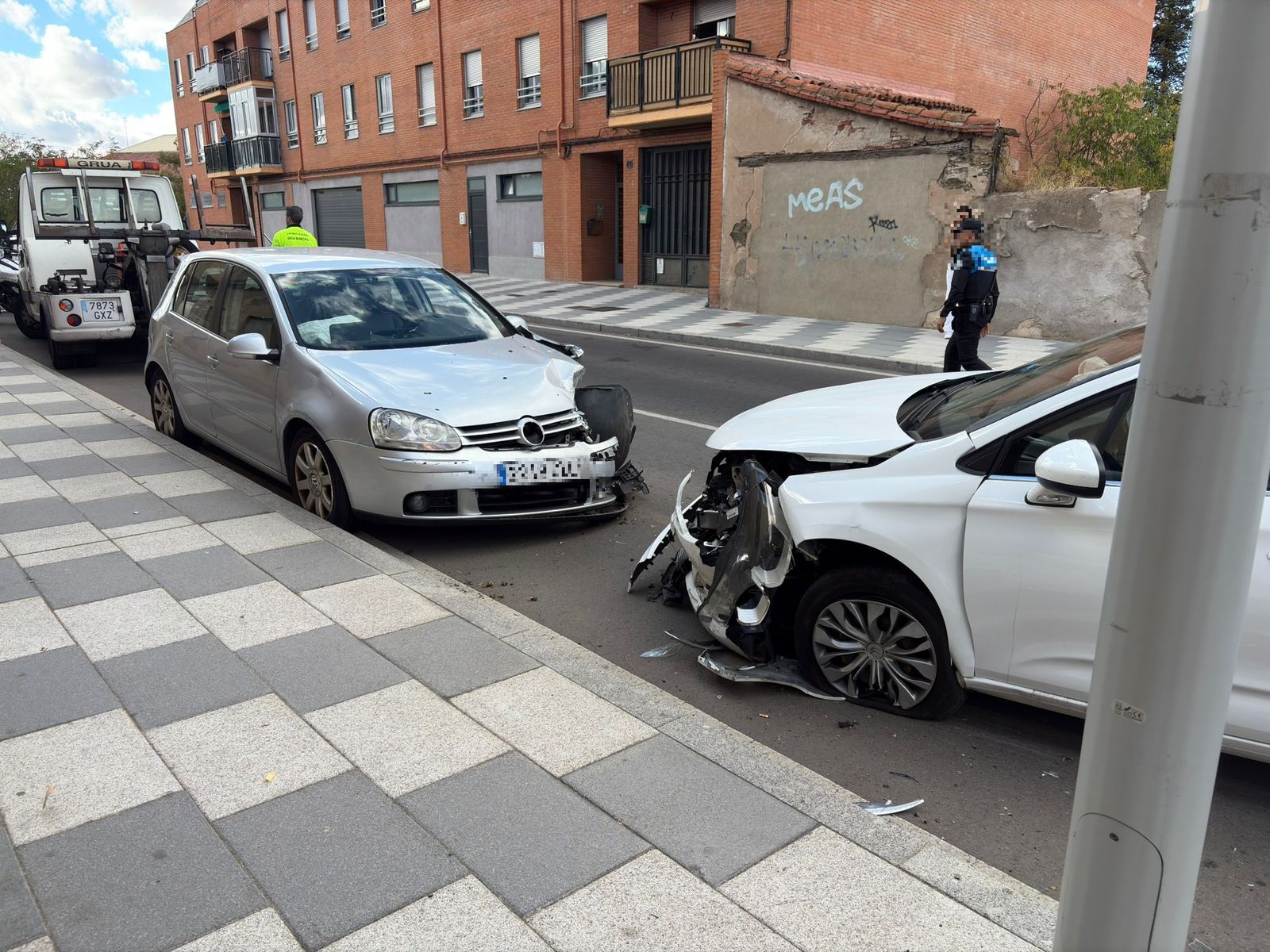 Choque Frontal Avenida Juan Pablo II (1).jpeg