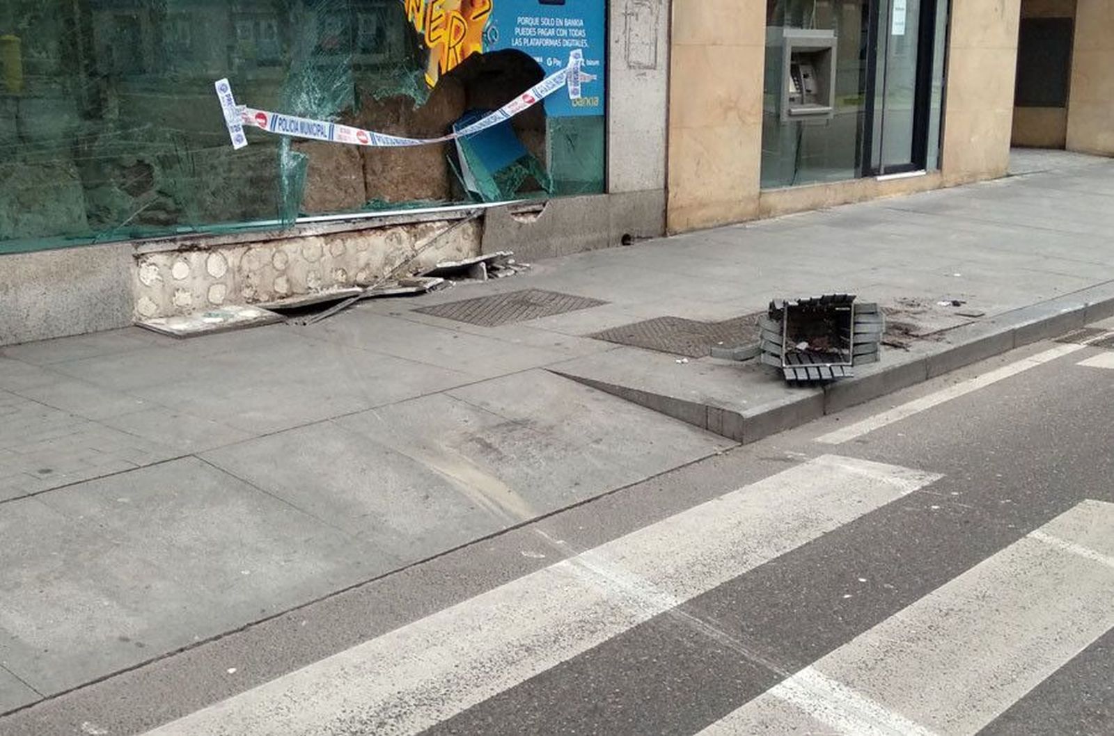 Empotrado escaparate