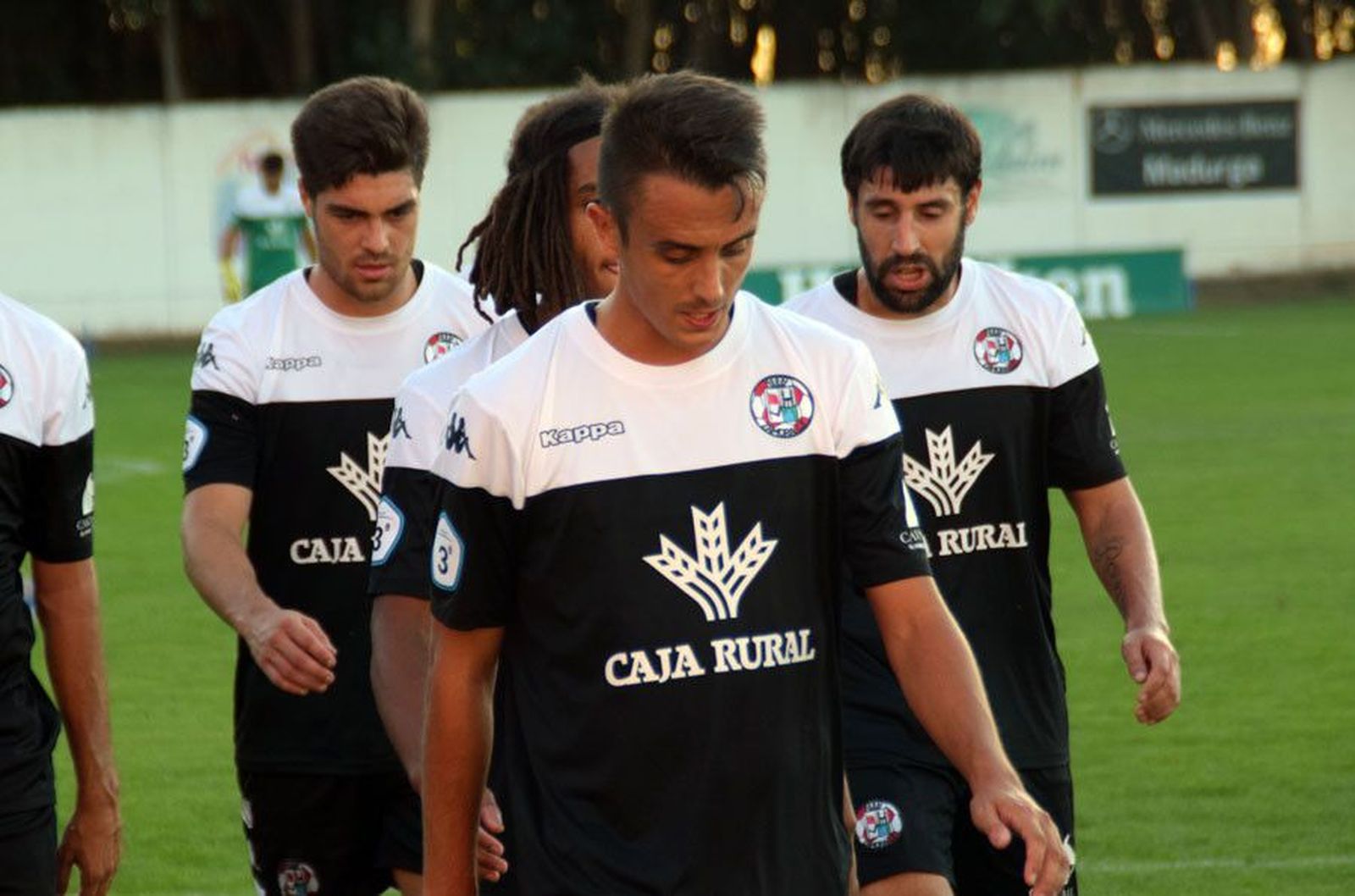 Zamora almazan cabizbajos