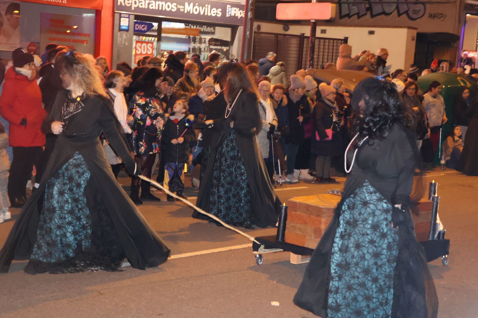 GALERÍA | Disfruta de las imágenes del colorido desfile de Carnaval en Zamora
