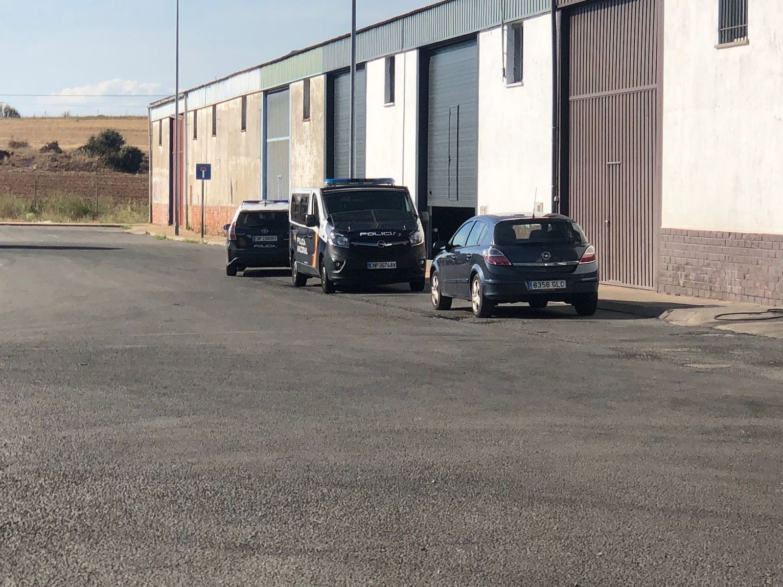 Redada de Policía Nacional en el polígono industrial de Peñasolana (6)