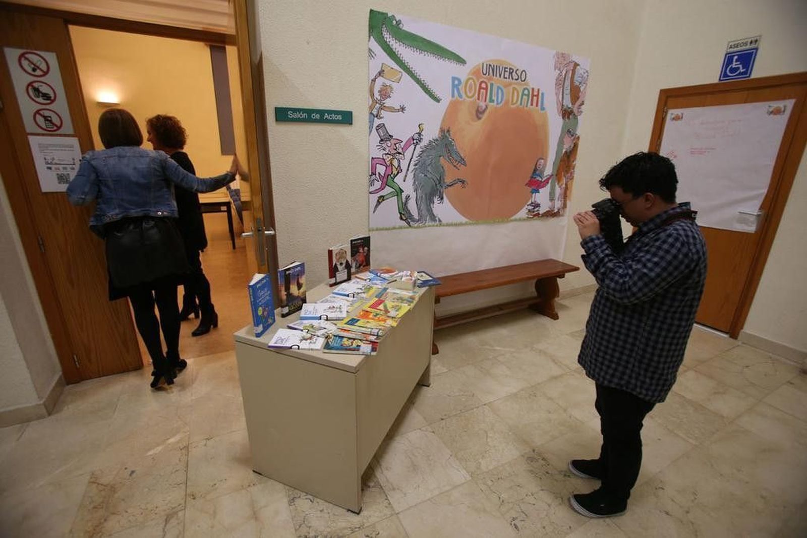 Ciclo de lecturas literarias.