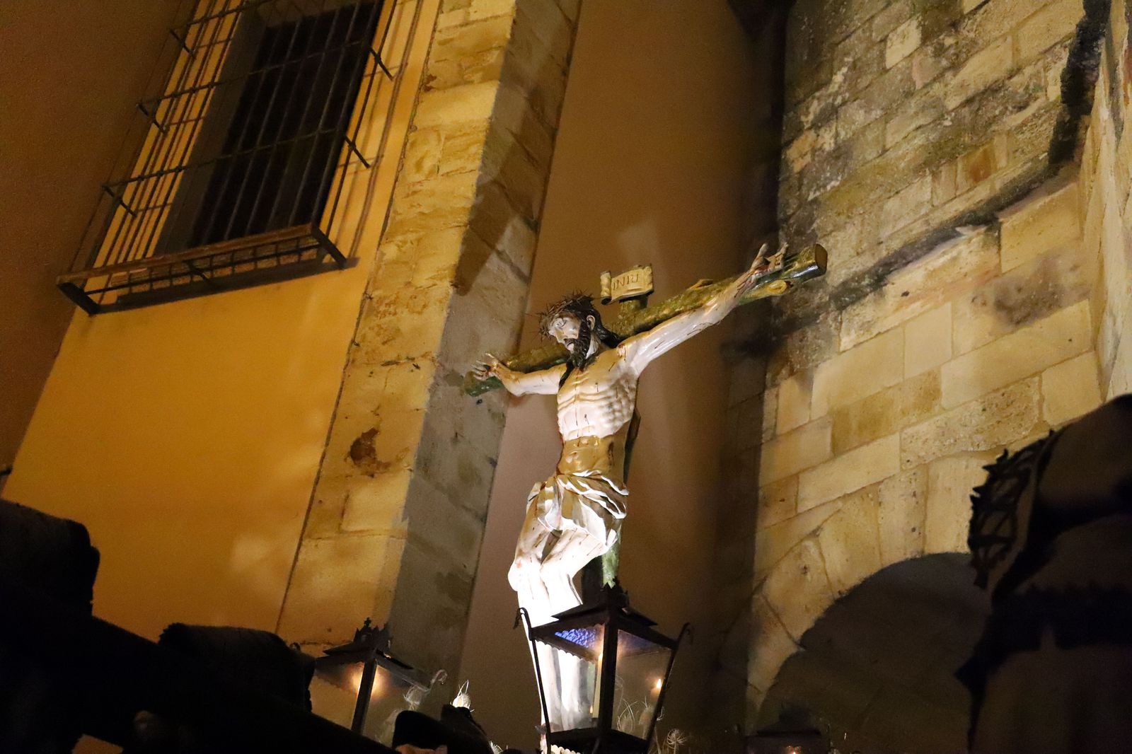 hermandad-del-santisimo-cristo-del-amparo-las-capas-pardas-2023-21