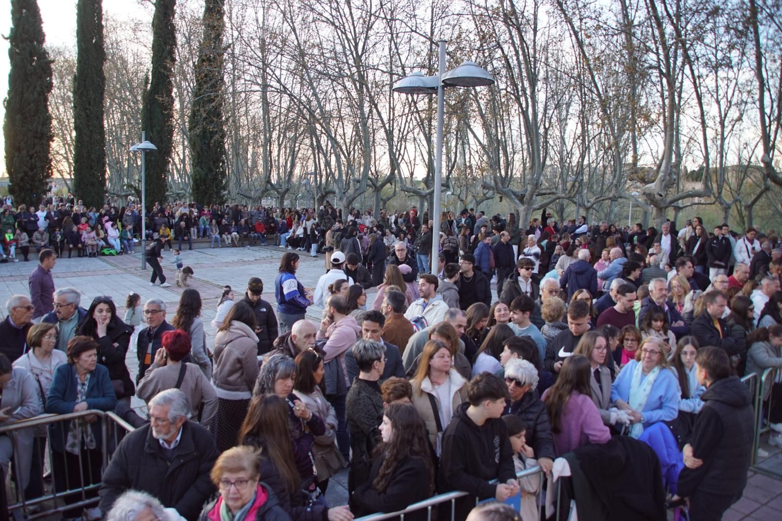 María Nuestra Madre y el Cristo del Amor y de la Paz en la procesión de la Semana Santa 2026 en Salamanca