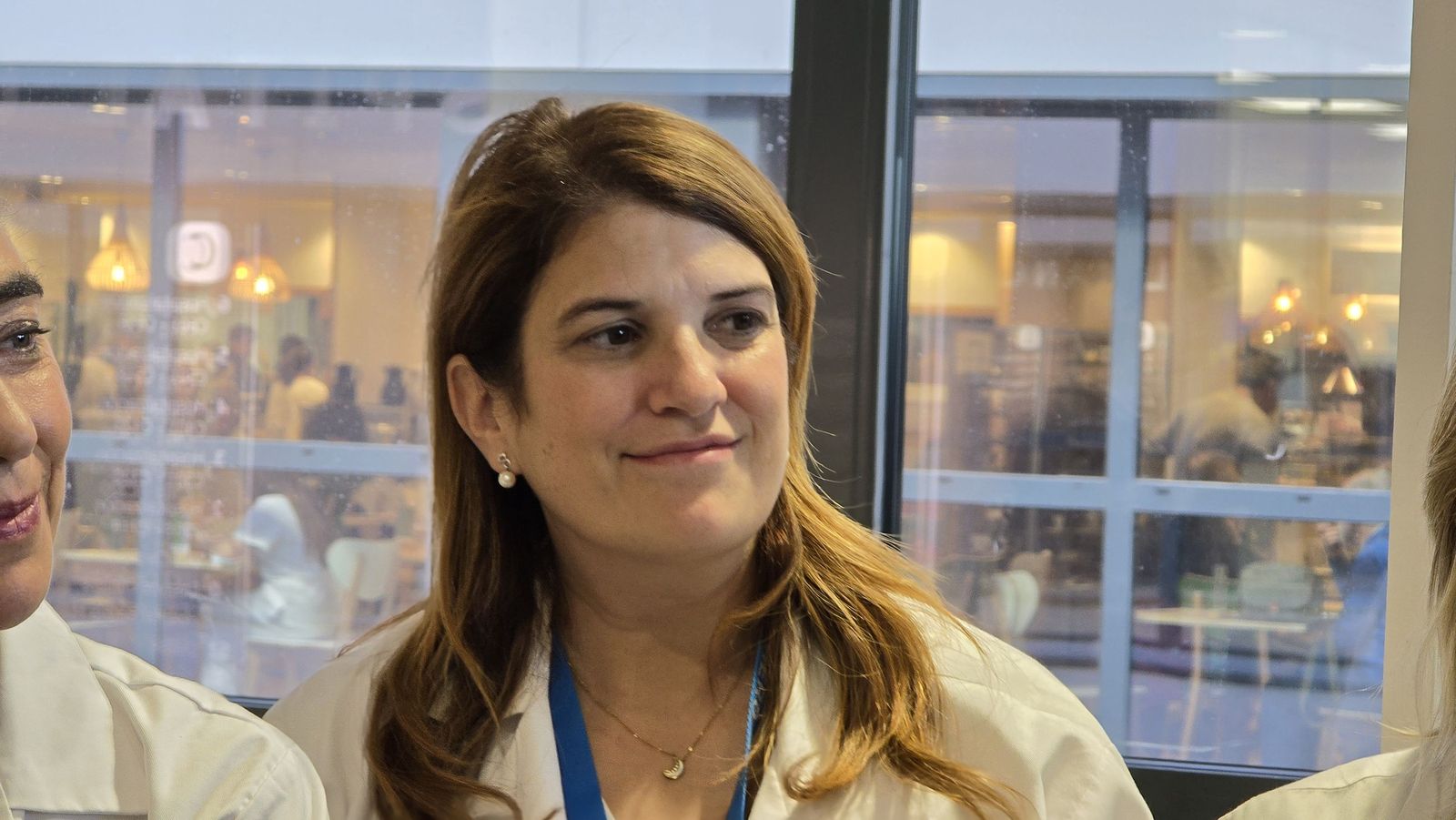 “La arquitectura como huella temporal: reflexión plástica sobre el Hospital Universitario de Salamanca”