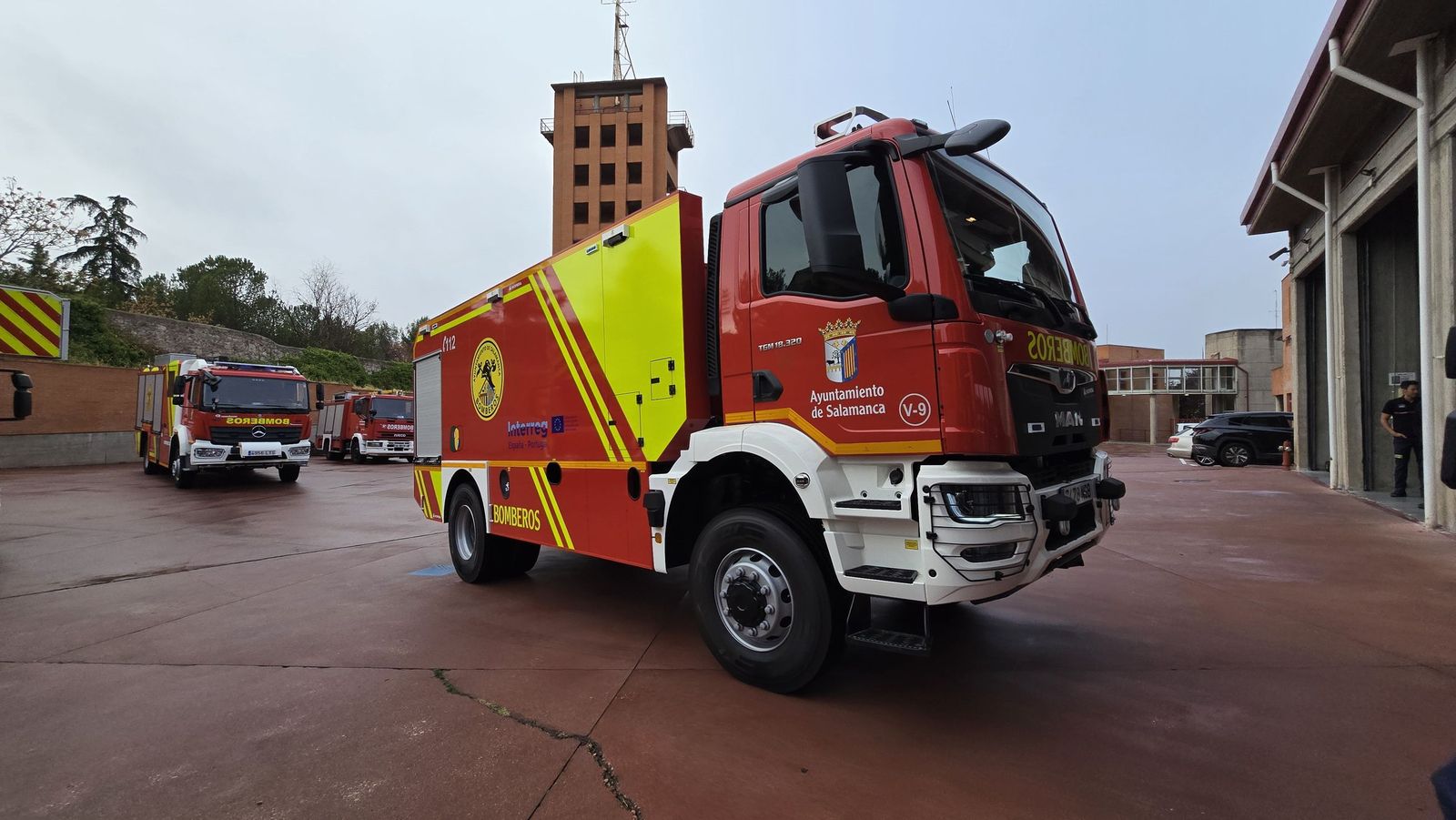 Presentación del nuevo vehículo nodriza del Servicio de Prevención, Extinción de Incendios y Salvamento