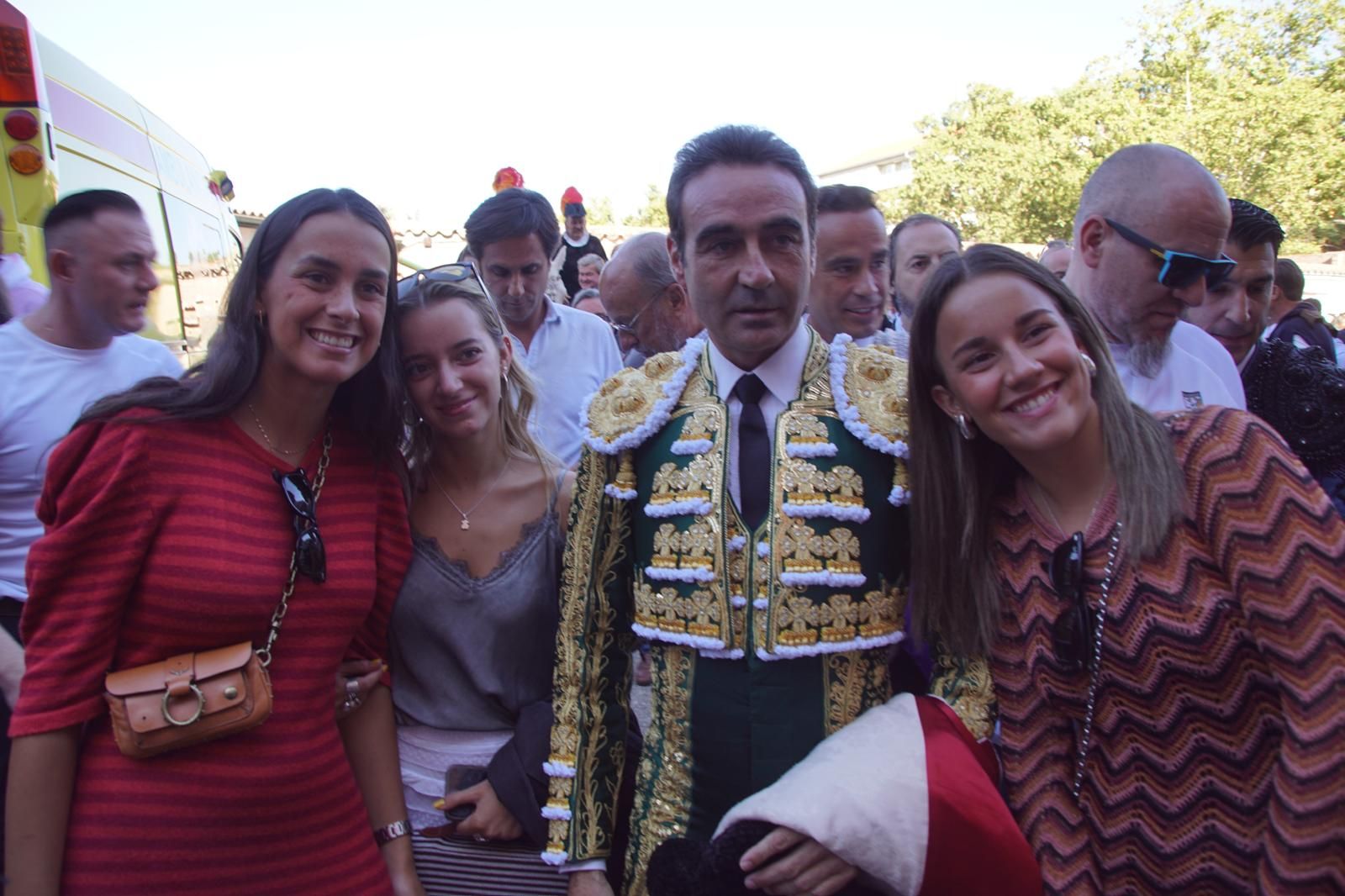 whatsapp-image-2024-09-14-at-18-37-44-2