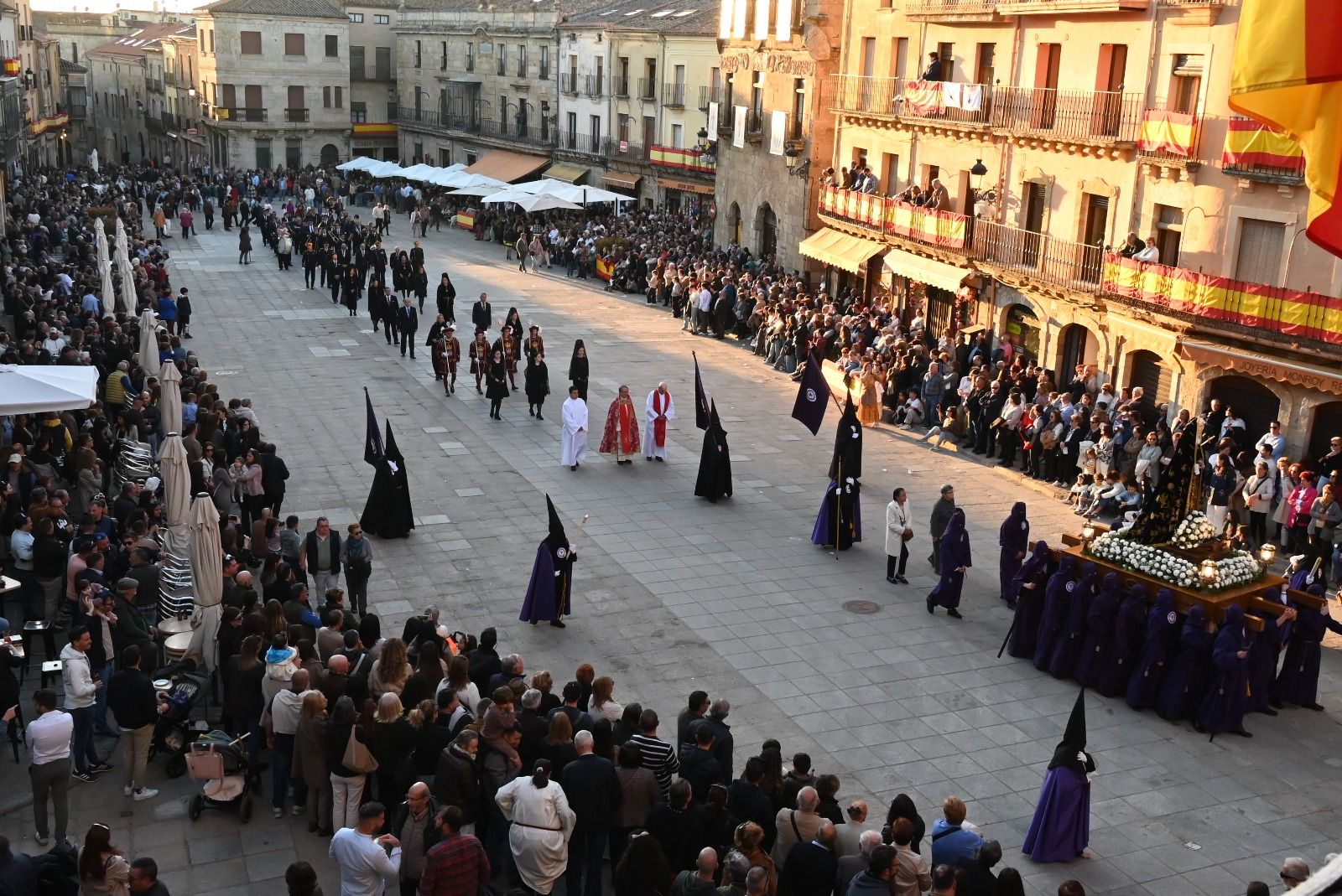 El Santo Entierro vuelve a unir en un acto de fe a las siete cofradías de Ciudad Rodrigo