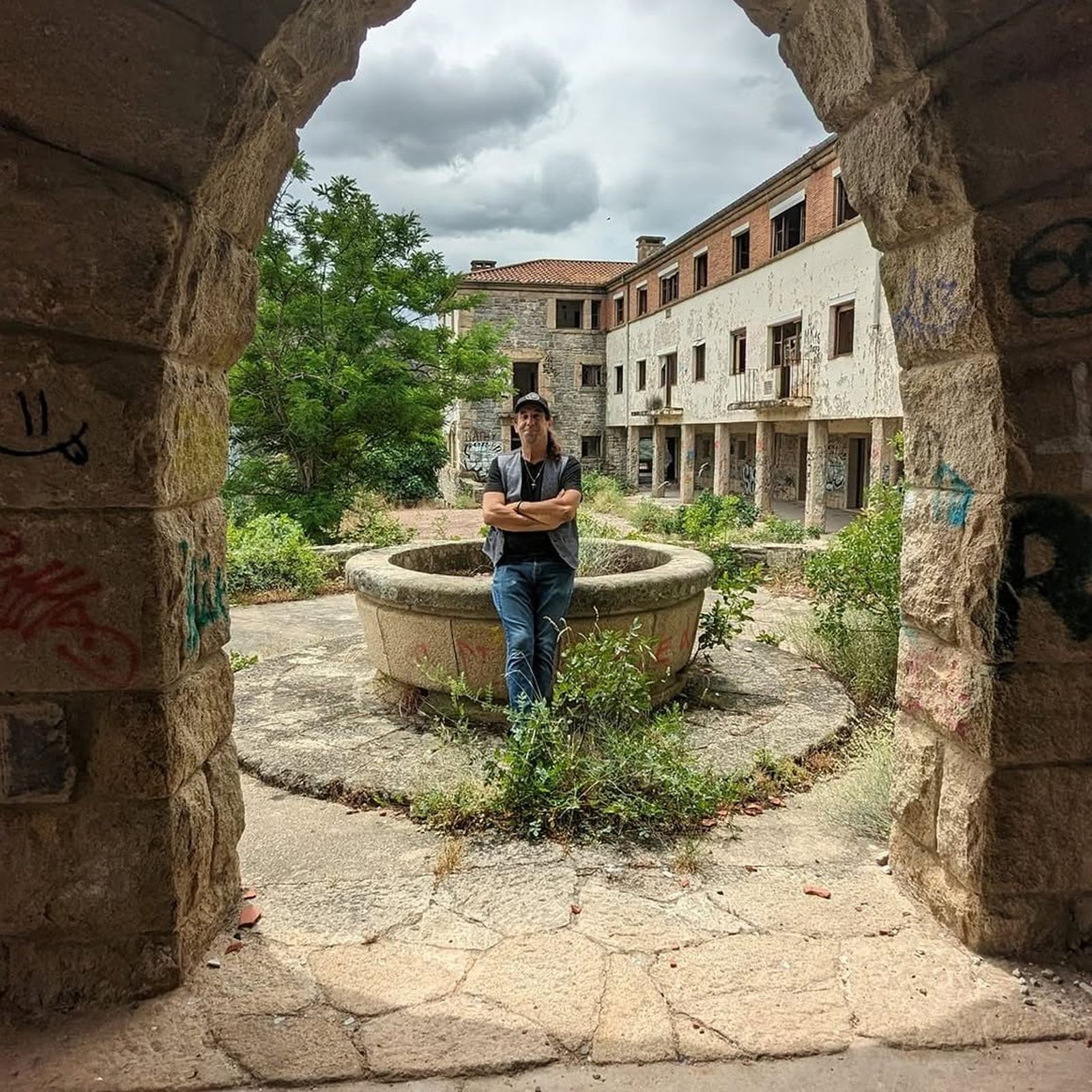 Jason Lee Beckwith en su visita a Salto de Castro el pasado verano