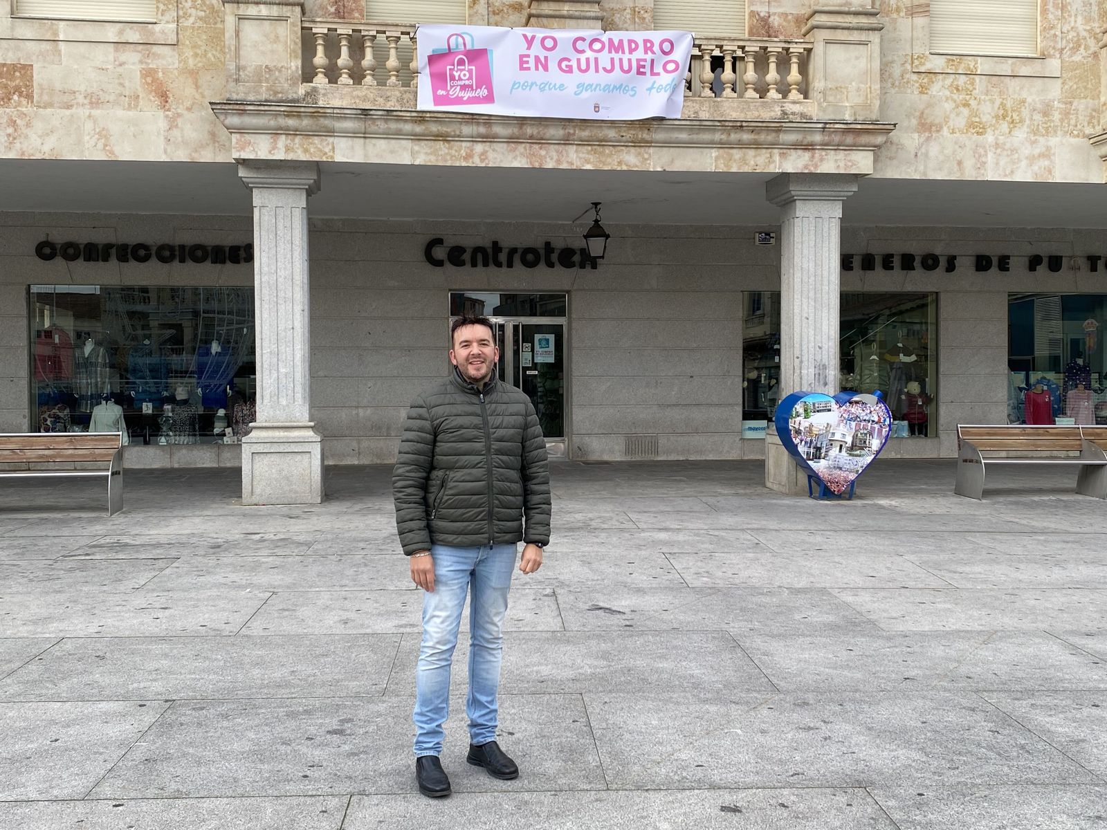 Nueva lona campaña 'Yo compro en Guijuelo'