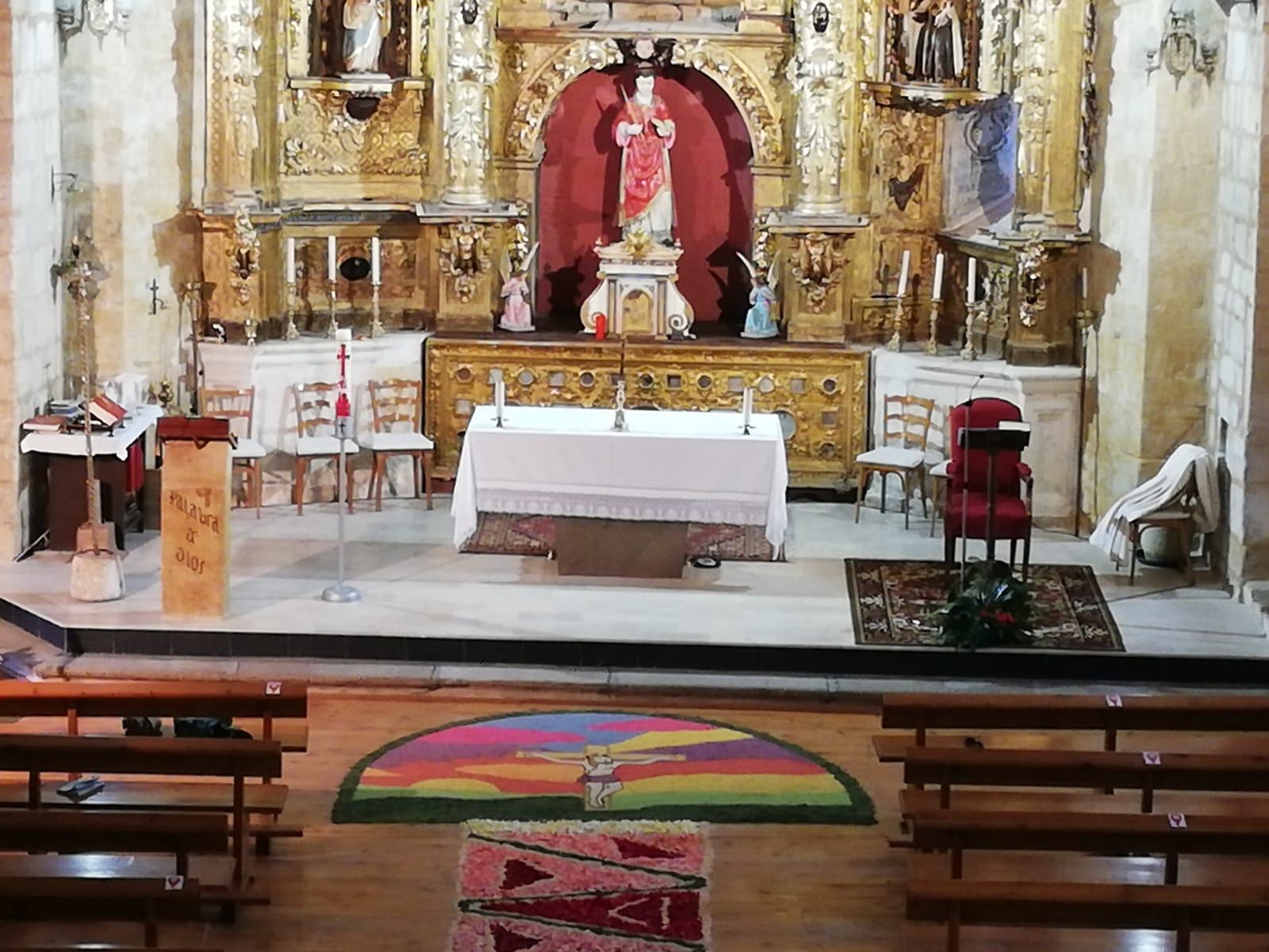 alfombra-por-el-corpus-en-la-iglesia-de-el-perdigon-8