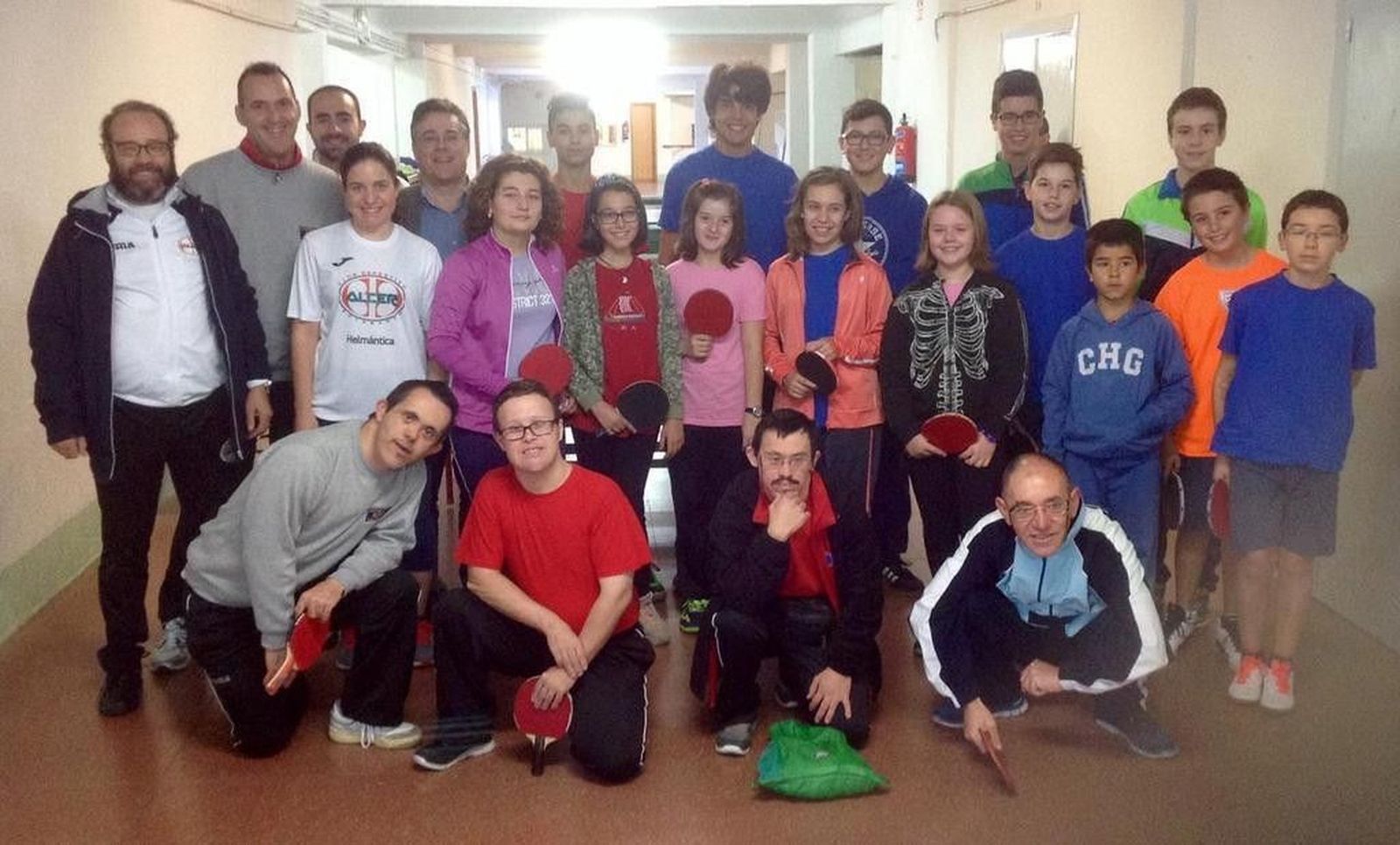 La Alamedilla celebra el Open Primavera Tenis de Mesa