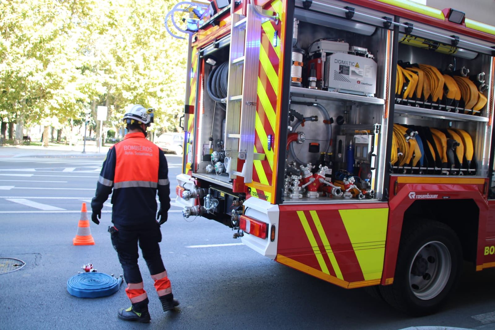 Despligue de los bomberos por una mala combustión en una caldera en Salamanca