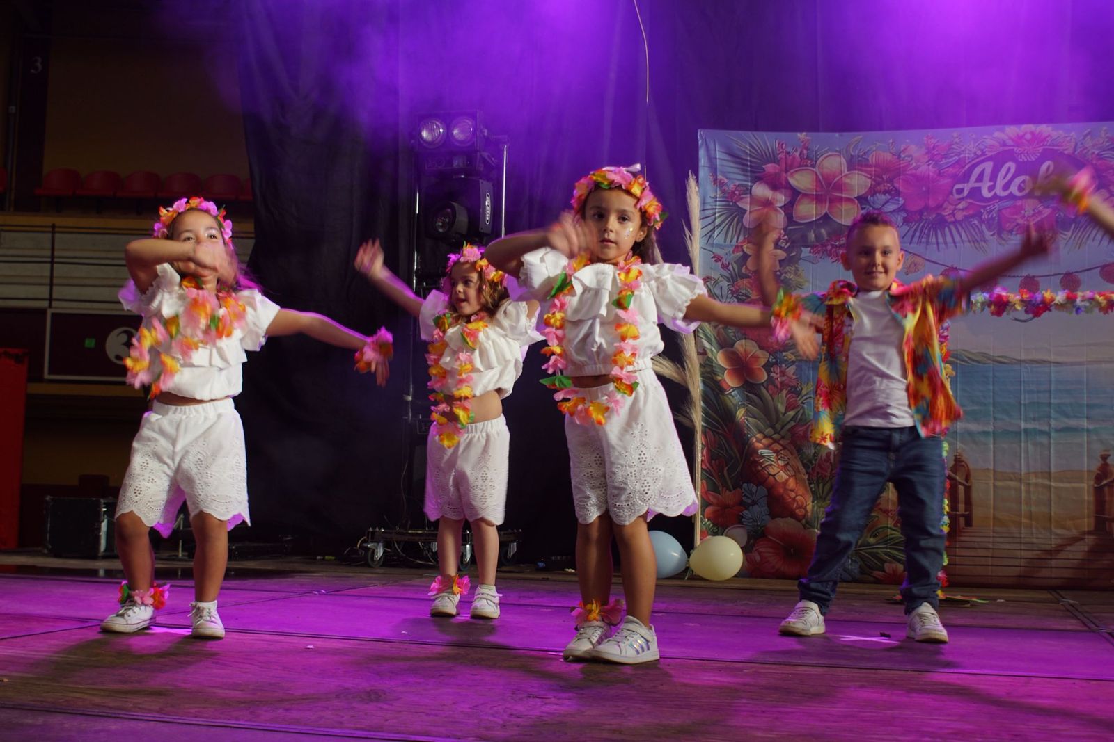 Emoción y creatividad en la primera cita del Play Back infantil en Alba de Tormes