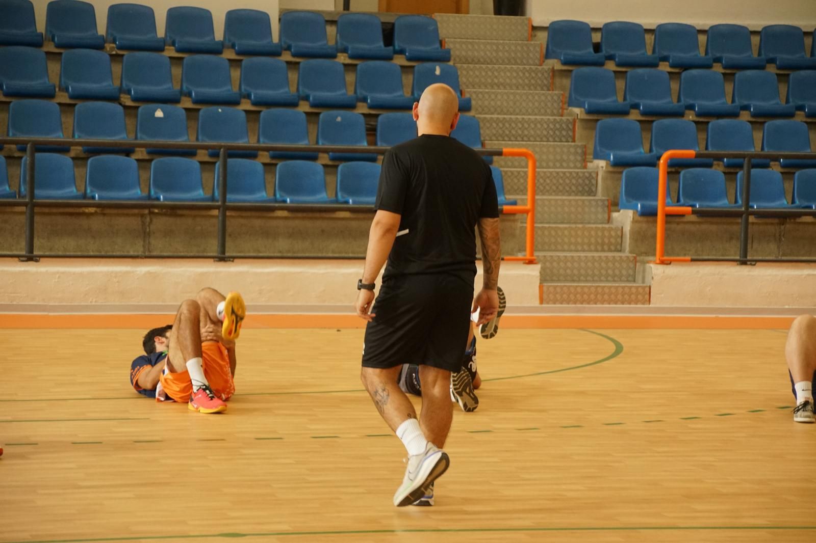 Primer entrenamiento del BM Salamanca en la temporada 2025/26