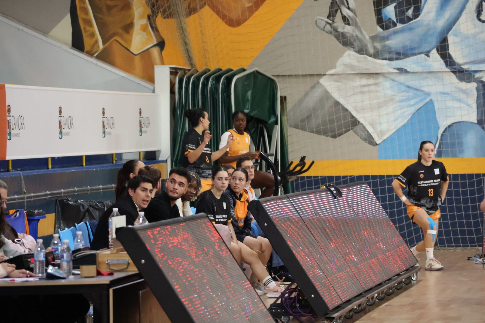 Partido entre CD Zamarat y Cajasol Baloncesto Sevilla