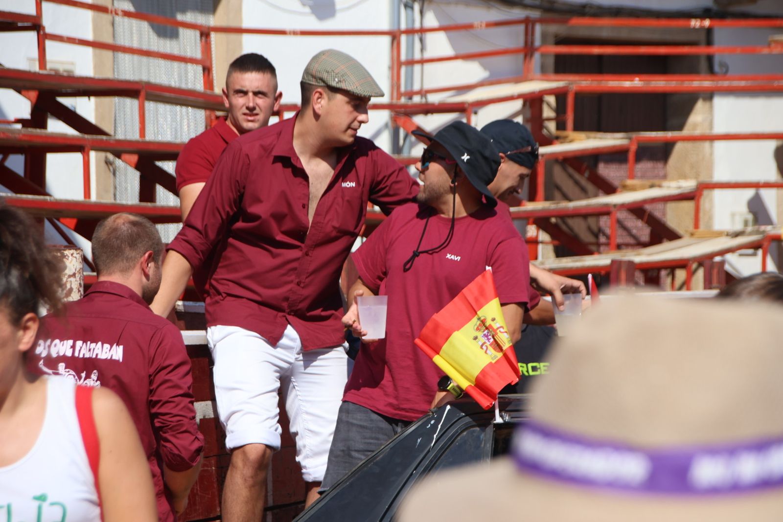 Lumbrales, encuentro de peñas, chupinazo