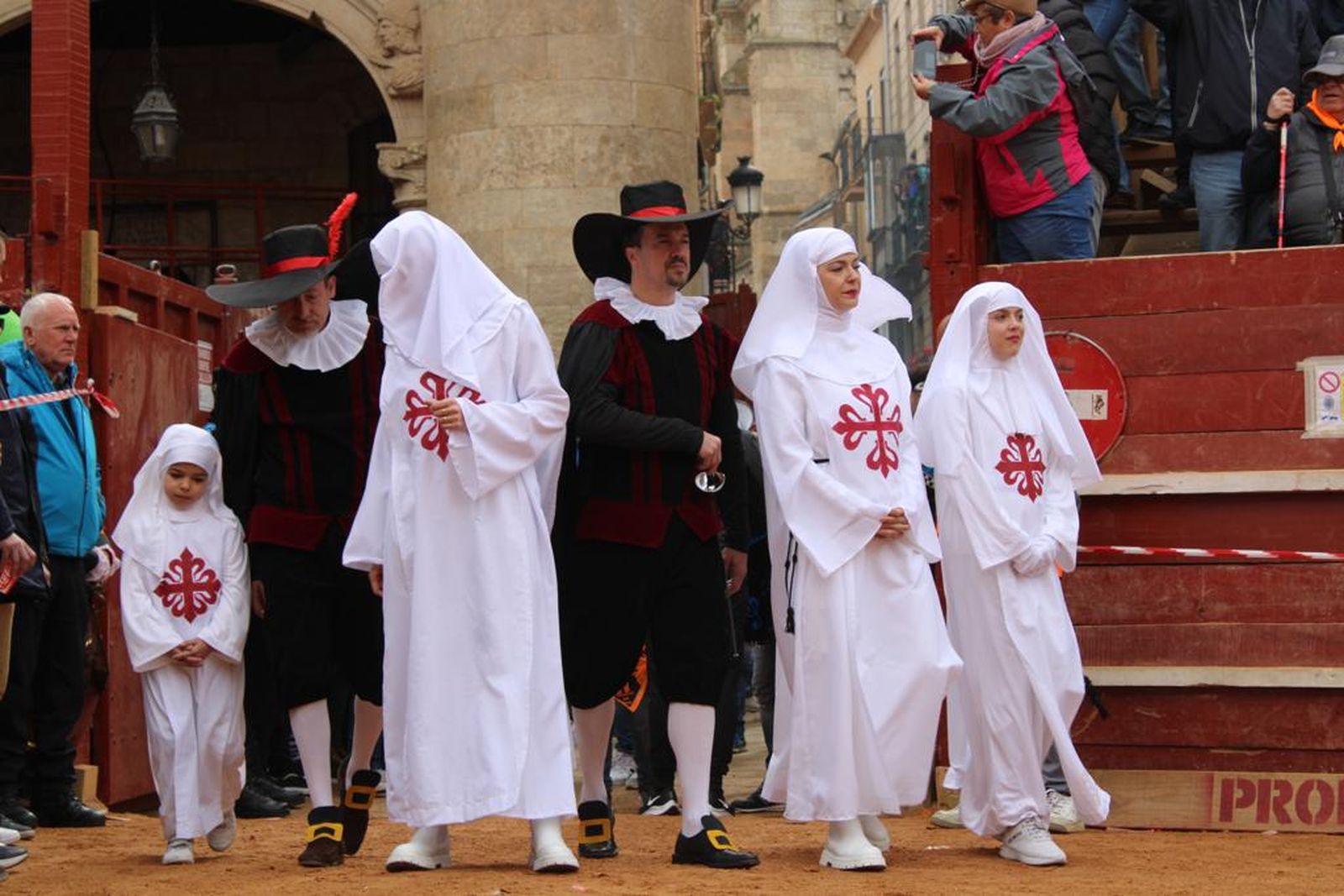 disfraces-del-sabado-de-carnaval-en-ciudad-rodrigo-99