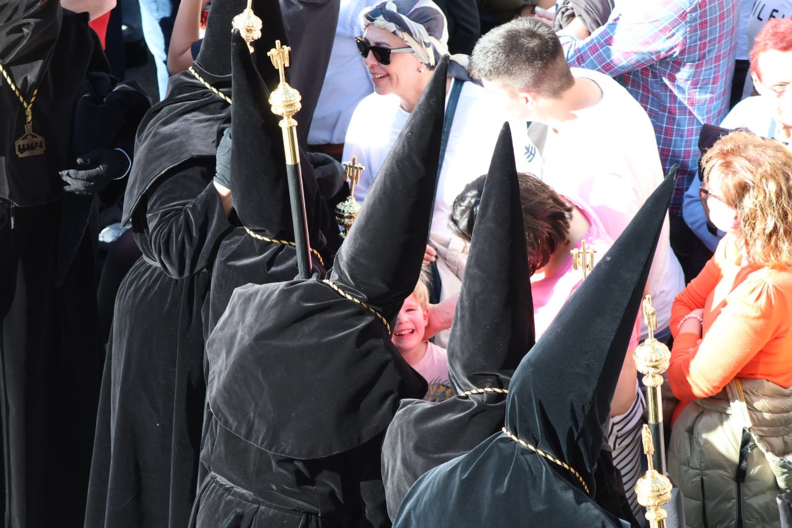 GALERÍA | Revive en imágenes la procesión del Santo Entierro