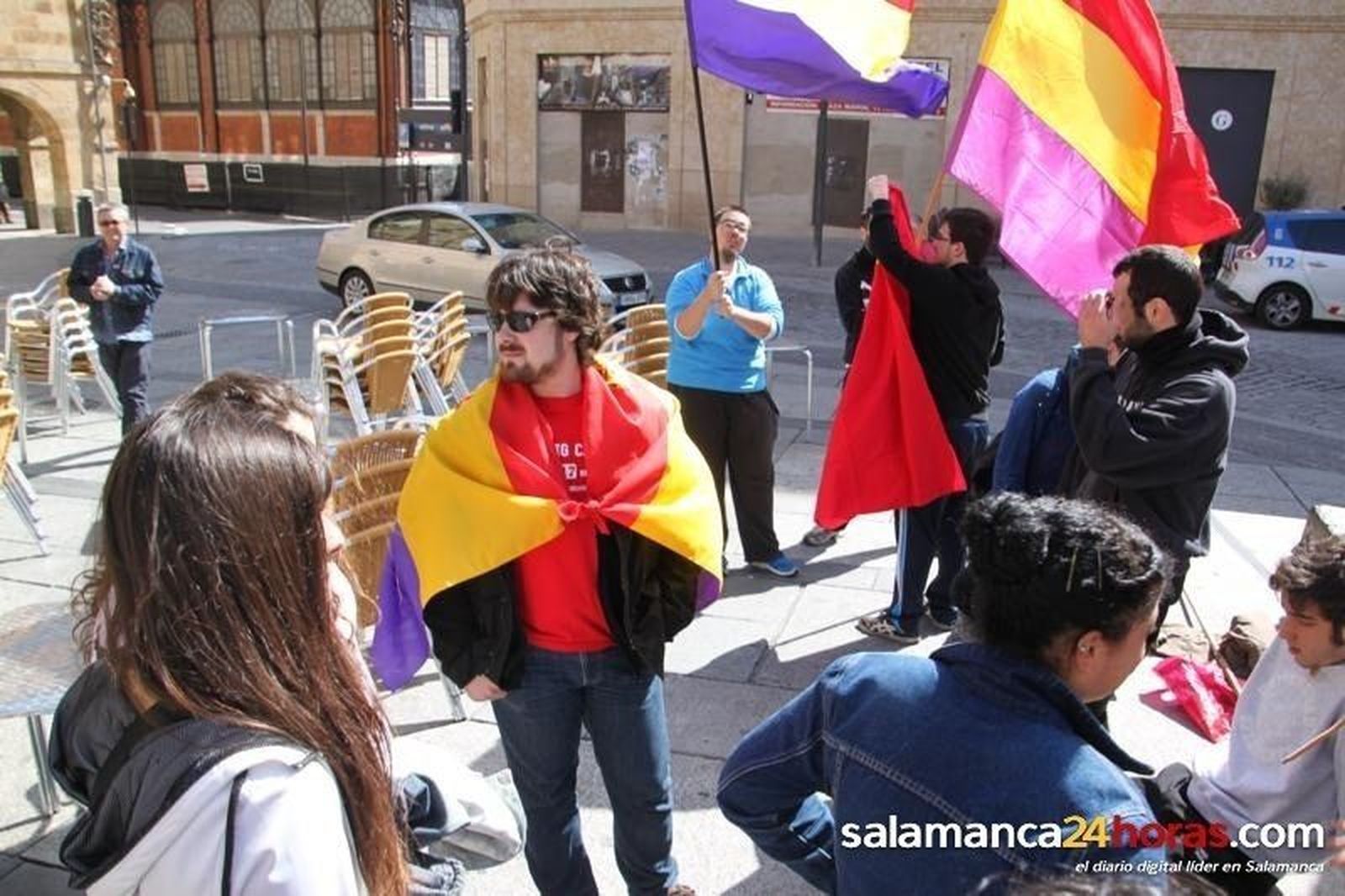Concentración Republicana en la Plaza del Poeta Iglesias