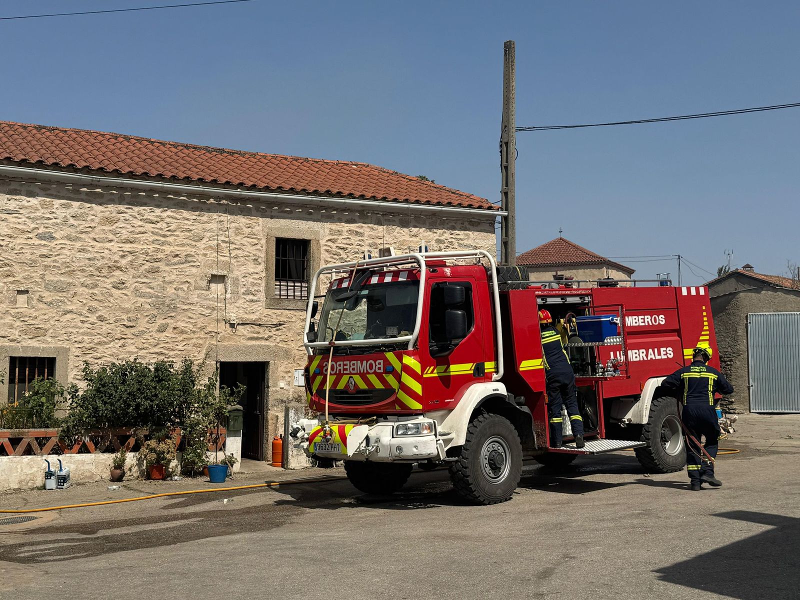 Así han quedado las zonas quemadas durante el incendio de Cipérez