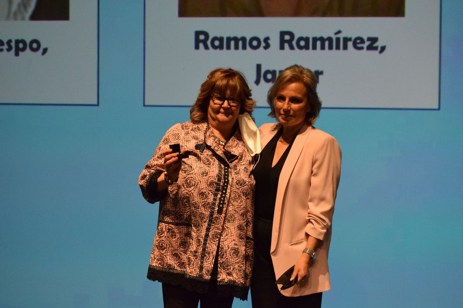 el-colegio-de-enfermeria-de-zamora-rinde-homenaje-a-los-companeros-jubilados-59