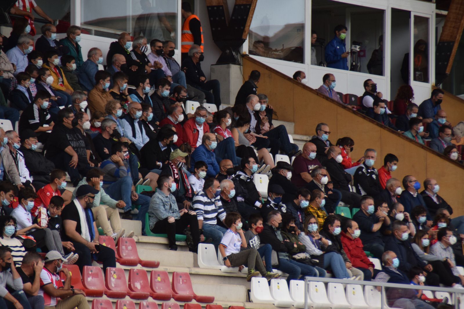 Afición del Zamora en el último encuentro en casa