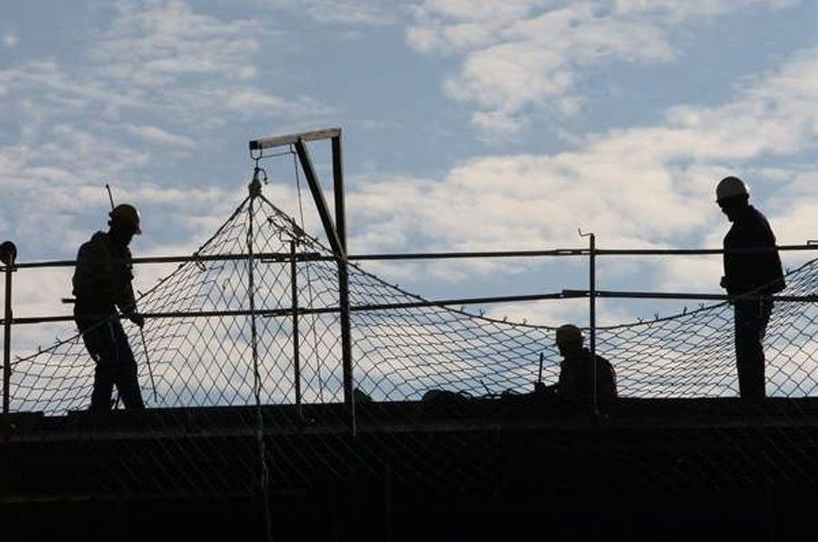 Obra obrero paro desempleo seguridad