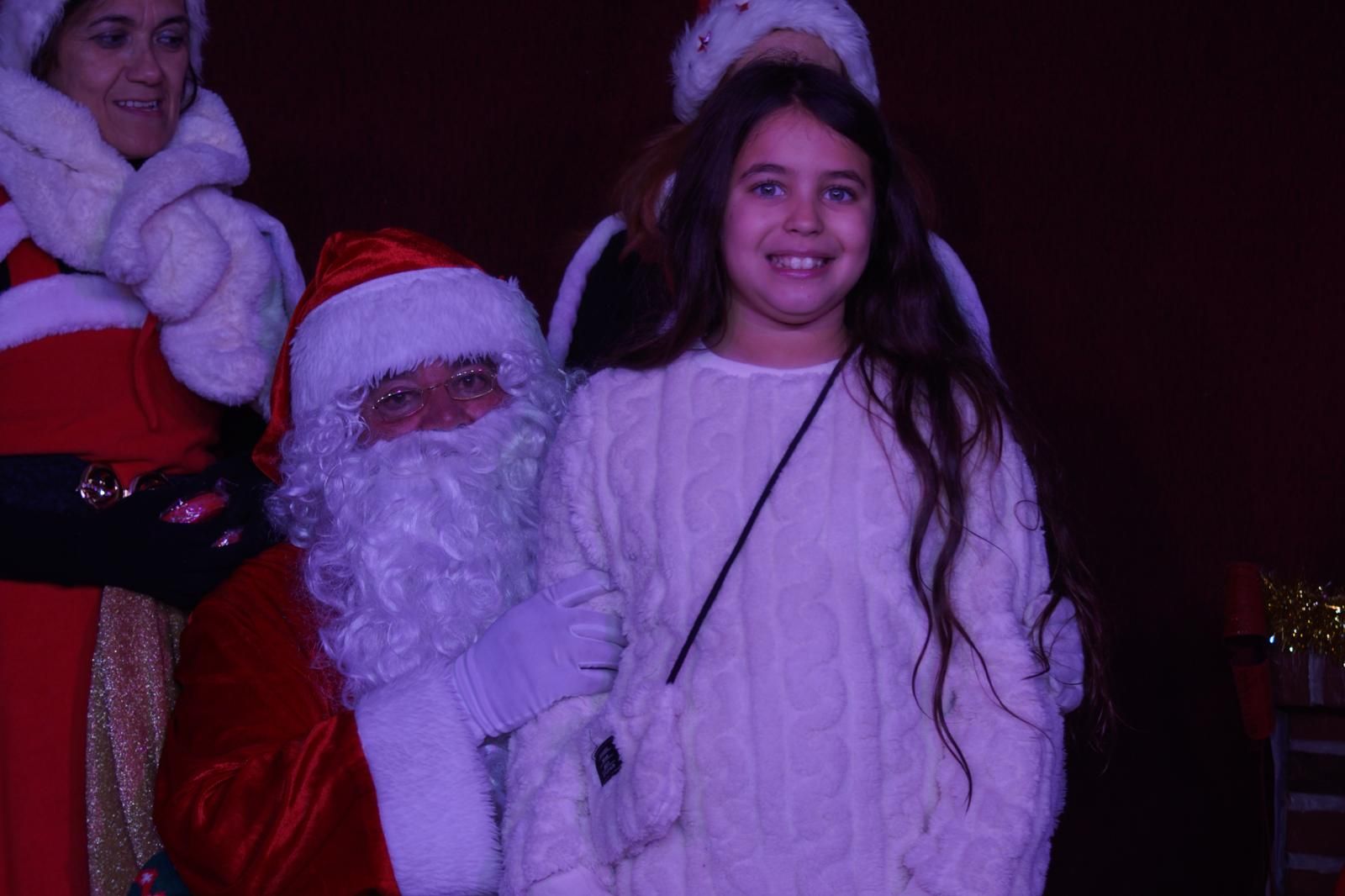 El Encinar recibe la visita de Papa Noel