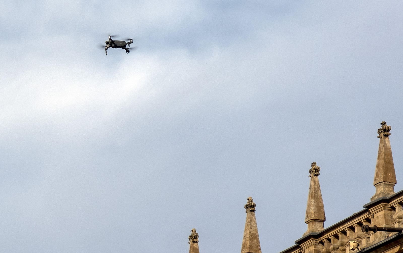 Vuelo del dron en la Plaza Mayor