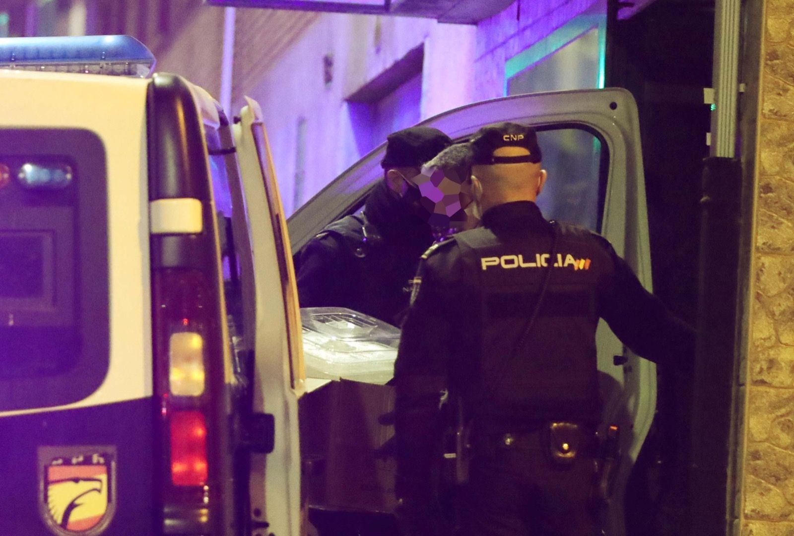 Policía Nacional en la carretera de Ledesma