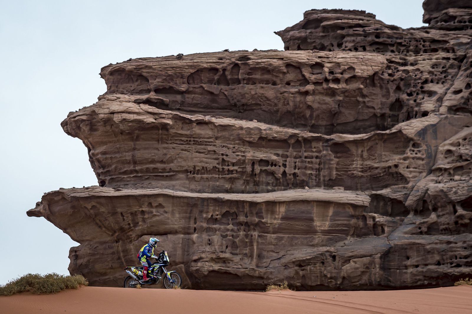 Lorenzo Santolino, en la décima etapa del Dakar.
