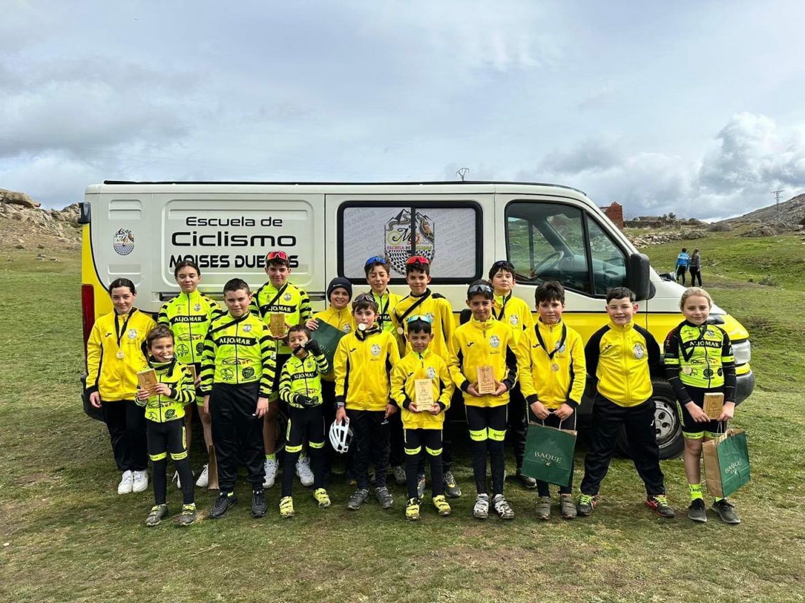 Escuela de Ciclismo Moisés Dueñas