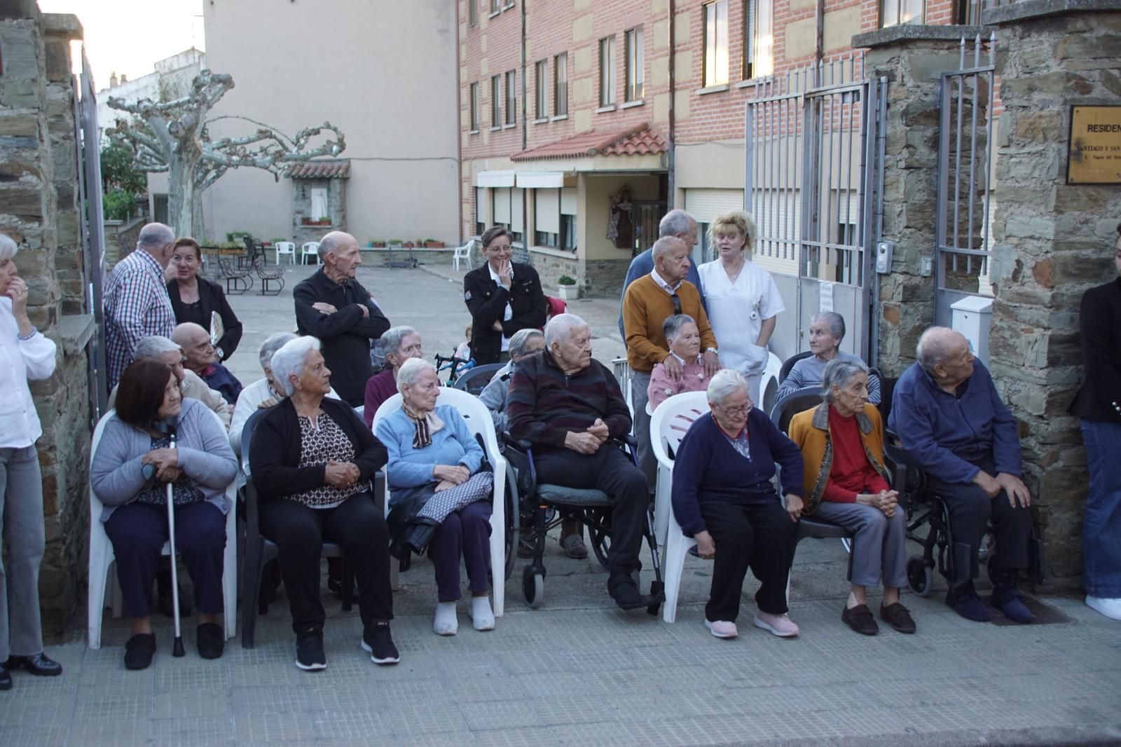 Procesión de Santa Teresa en Alba 2025 (48).jpeg