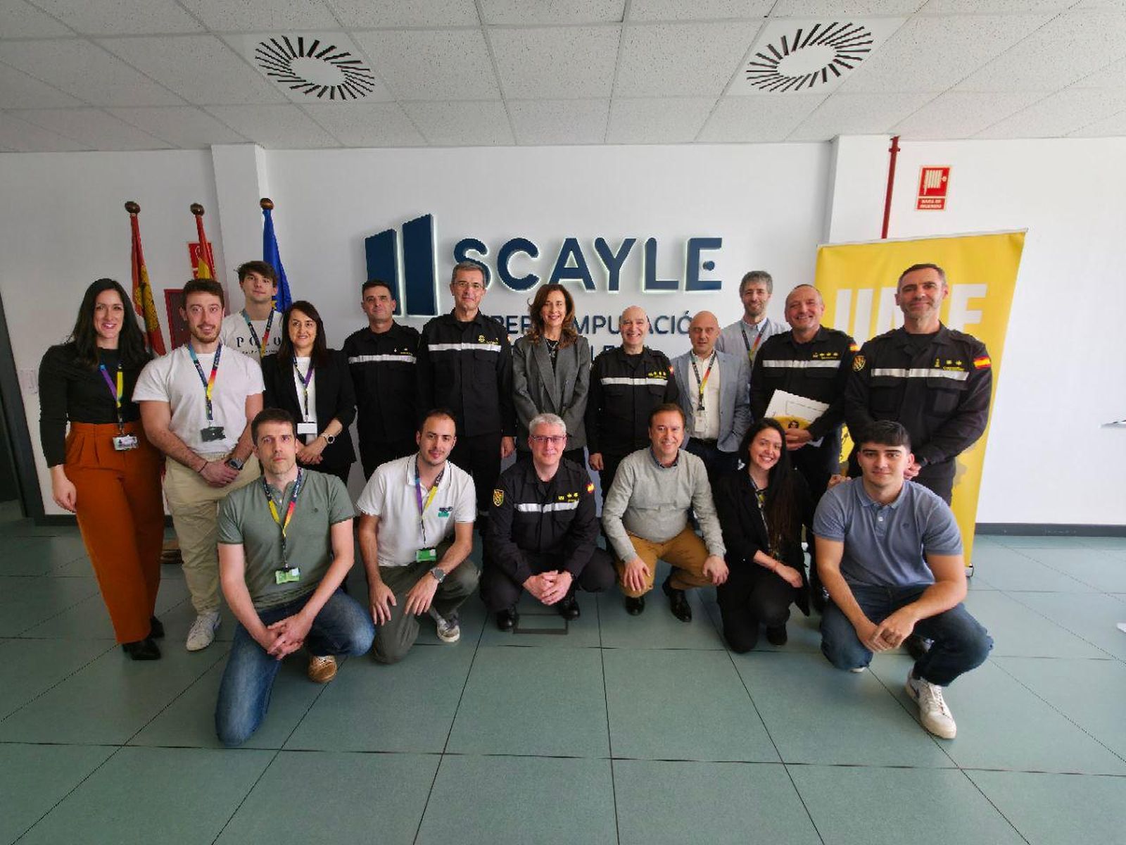 Firma acuerdo entre SCAYLE y la UME