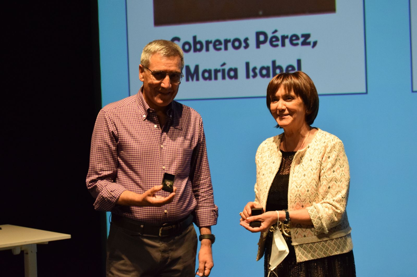 el-colegio-de-enfermeria-de-zamora-rinde-homenaje-a-los-companeros-jubilados-14