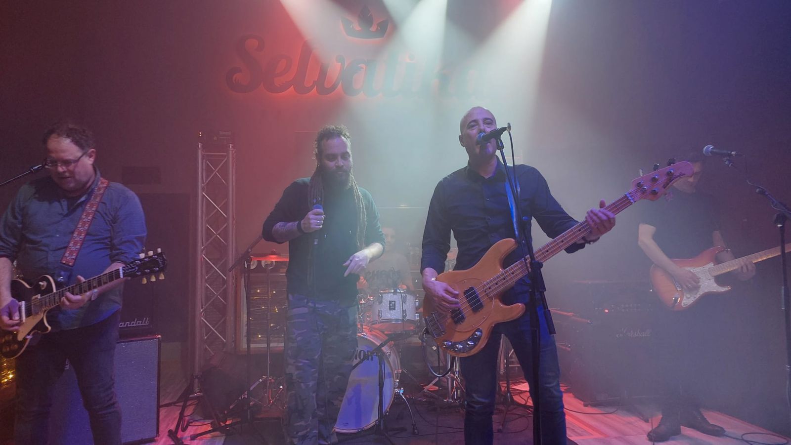 fhlim-en-la-sala-selvatika-7